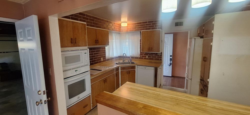 All Photos for Velasco's Painting in Sacramento,  CA