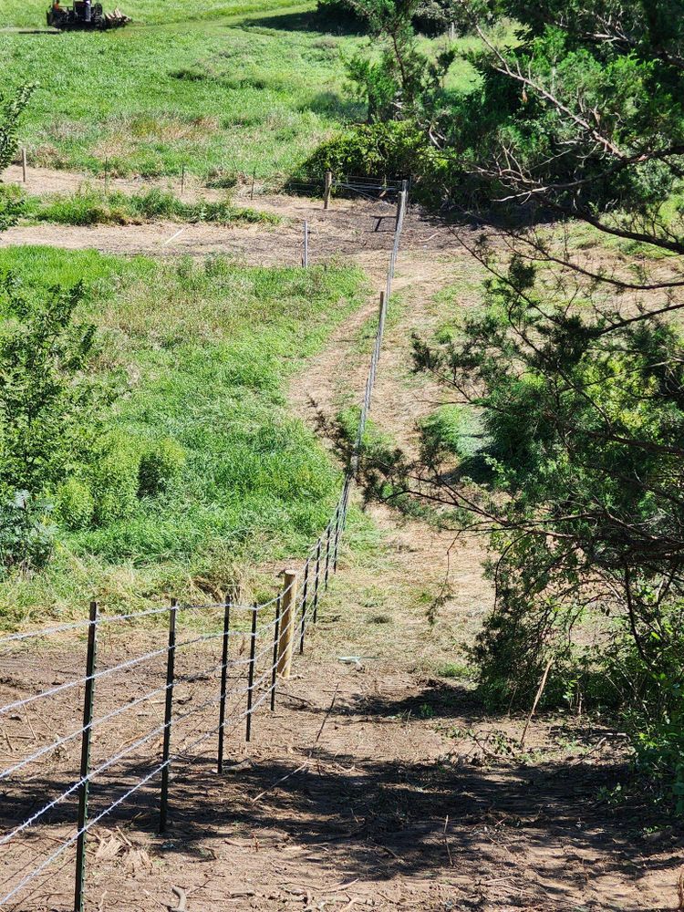 All Photos for HWY 2&65 Fabrication & Fencing in Humeston, IA