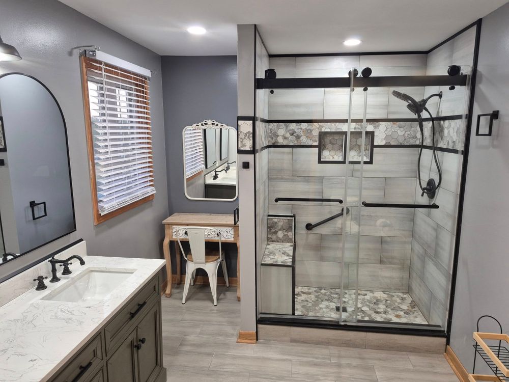 All Photos for Young complete remodeling in Country Club Hills, IL