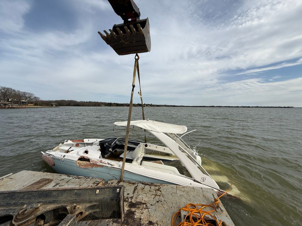 Emergency Boat Recovery for BR Construction LLC in Corsicana, TX