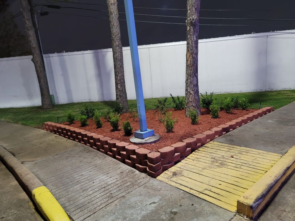 Landscaping for Right Choice Landscaping LLC in Houston, TX