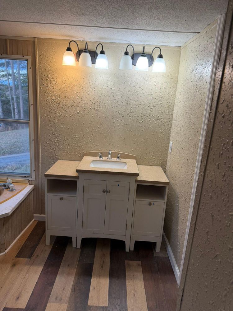 All Photos for Momos Construction in Piney Flats, TN