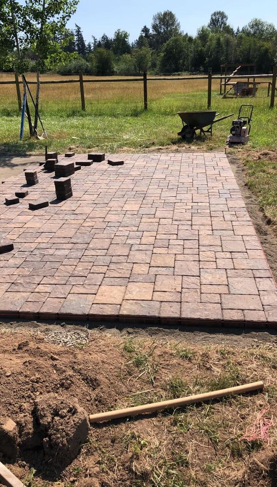 Hardscaping Landscaping for Escobar Landscape & Irrigation in Wilsonvile, OR