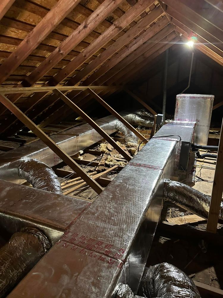 All Photos for Isaac’s Air in Yoakum, TX