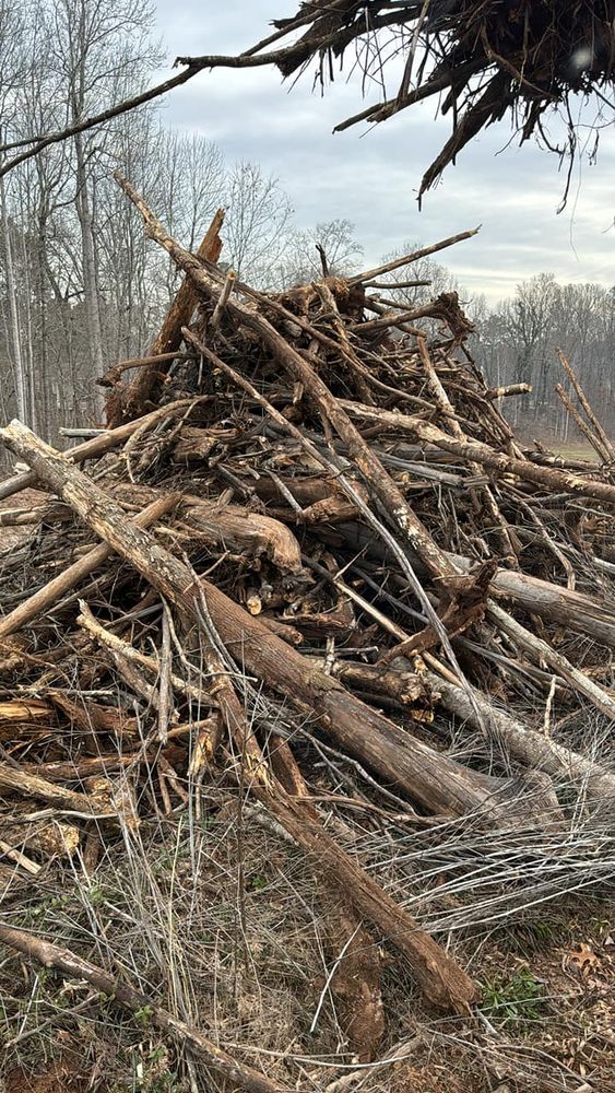 Our Debris Removal service efficiently clears construction and renovation site waste, ensuring a clean, safe environment. Trust our expert team to manage disposal promptly and responsibly, enhancing your property's appeal. for Groundworx construction in Bremen, GA