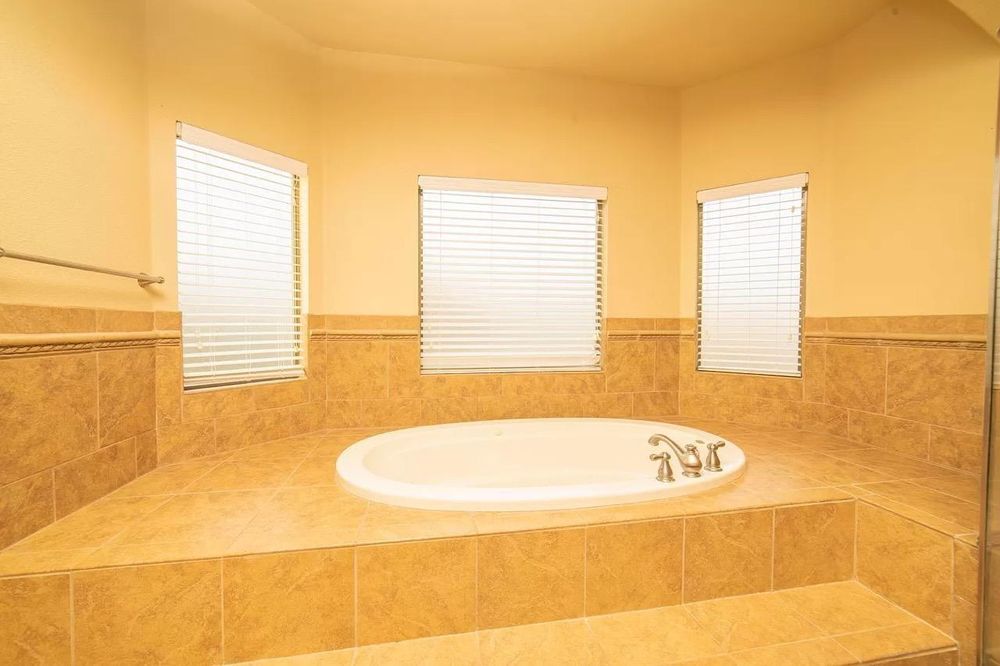 All Photos for Kings Tile LLC Bathroom Remodeling in San Antonio, TX