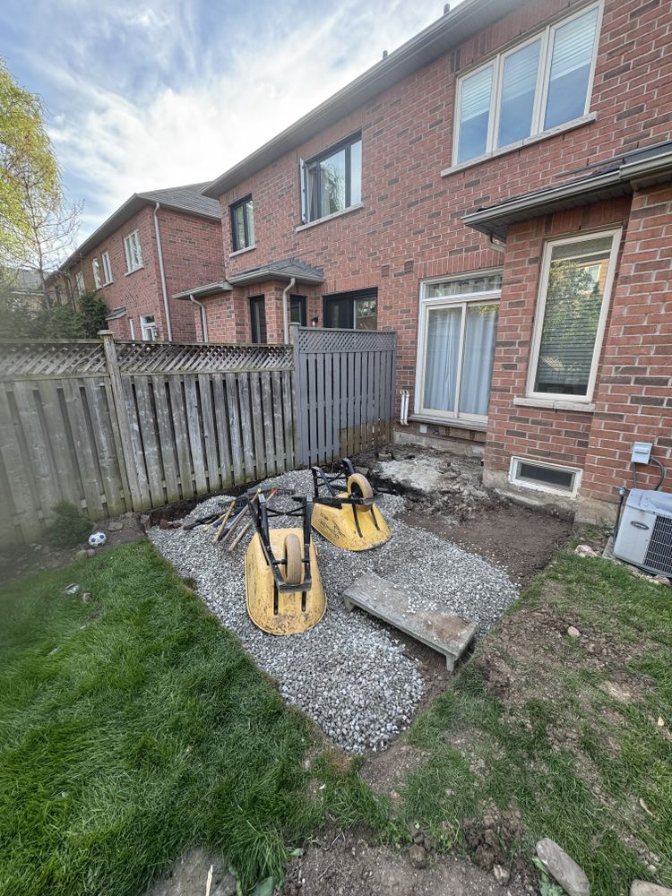 Landscape Construction for Calderwood Landscapes in Oakville, ON