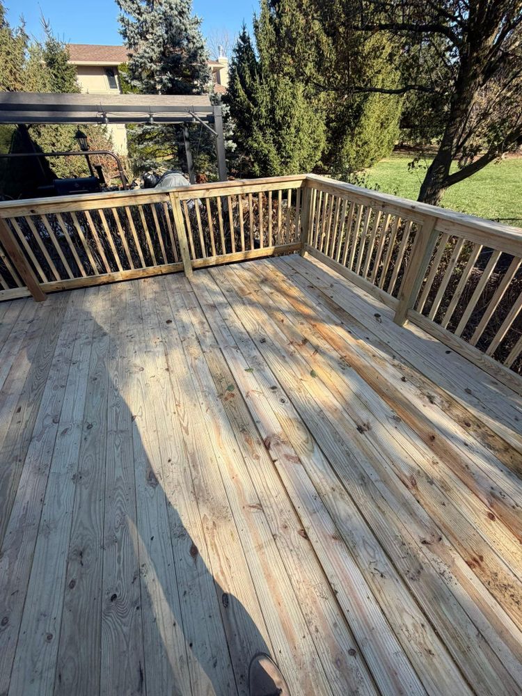 Deck Builds for  in Schaumburg, IL