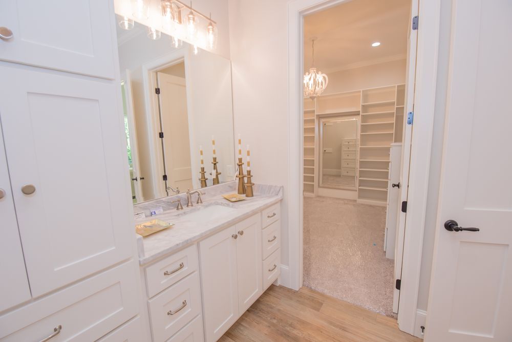Bathroom for Neely Construction & Design LLC in Chandler, TX