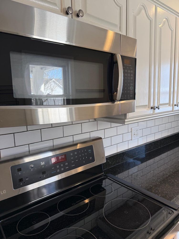 Residential Cleaning for Clean R Us Professional Service LLC in Annapolis , MD