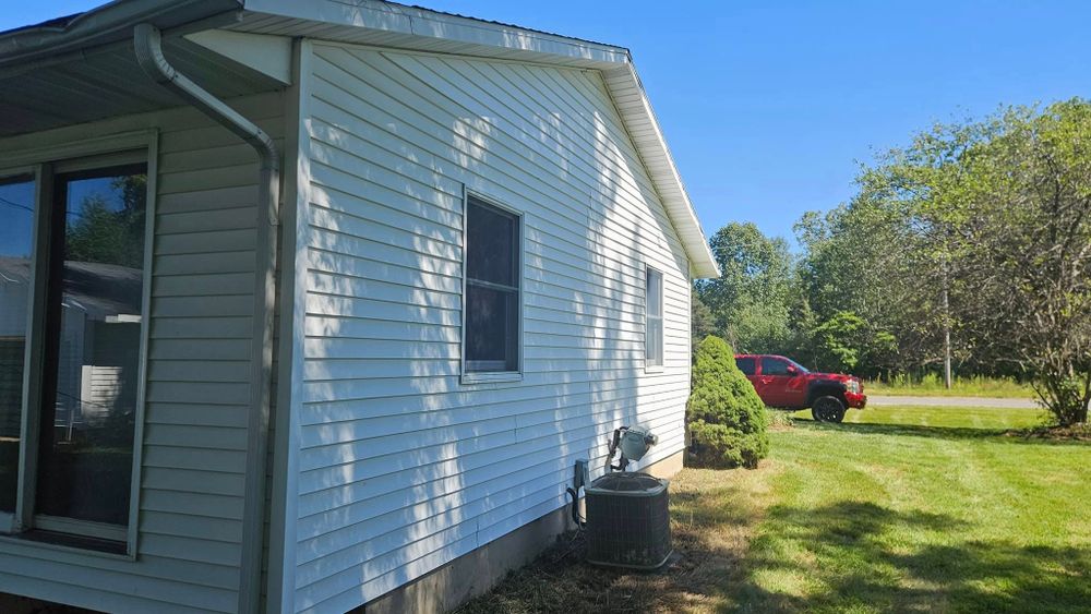 All Photos for On The Spot Lawn Maintenance & Pressure Washing in Jackson, MI