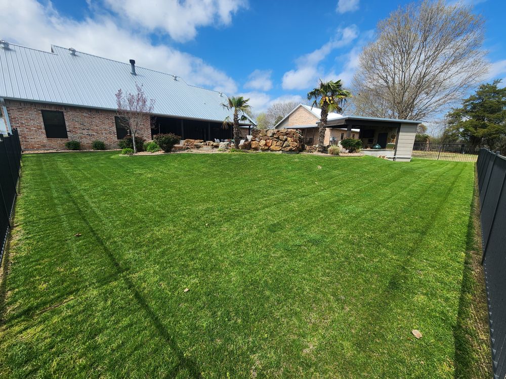 All Photos for Ornelas Lawn Service in Lone Oak, Texas