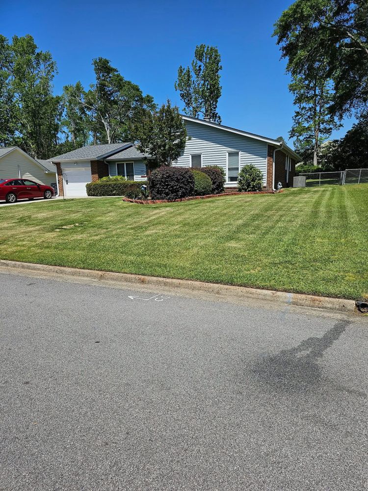 All Photos for Kathleen's Lawn & Shrub Care in Augusta, GA