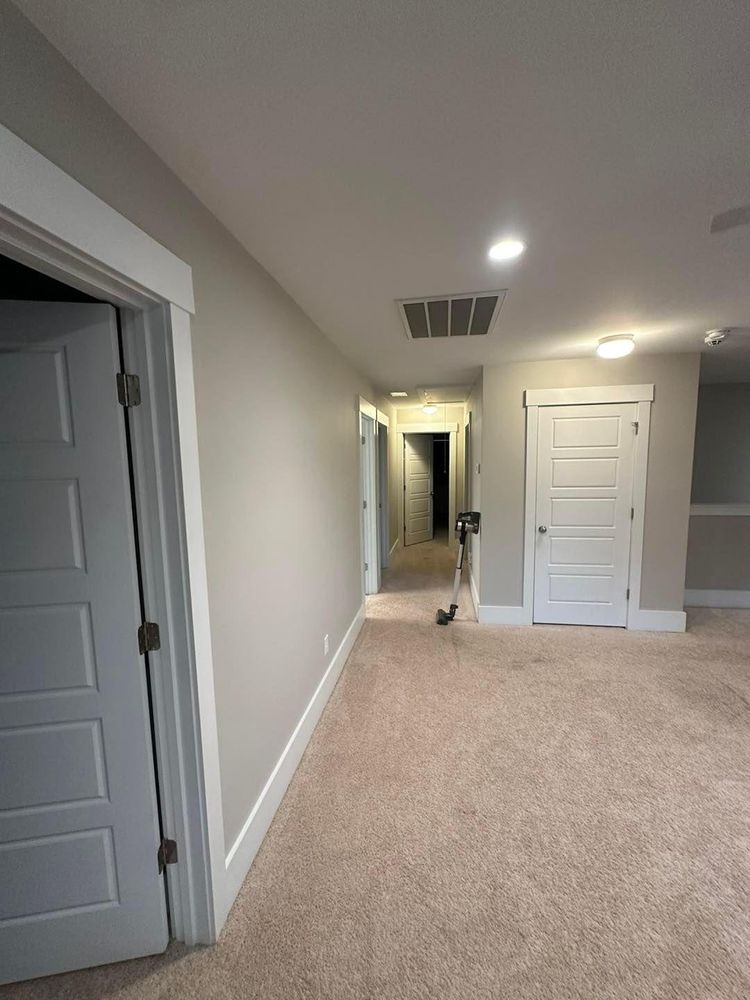 All Photos for Matt Meranda Painting in Grand Rapids, MI