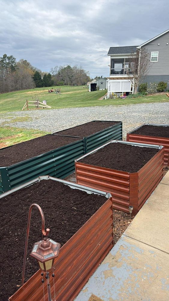 All Photos for Chiles Lawn & Landscaping in Gordonsville, VA