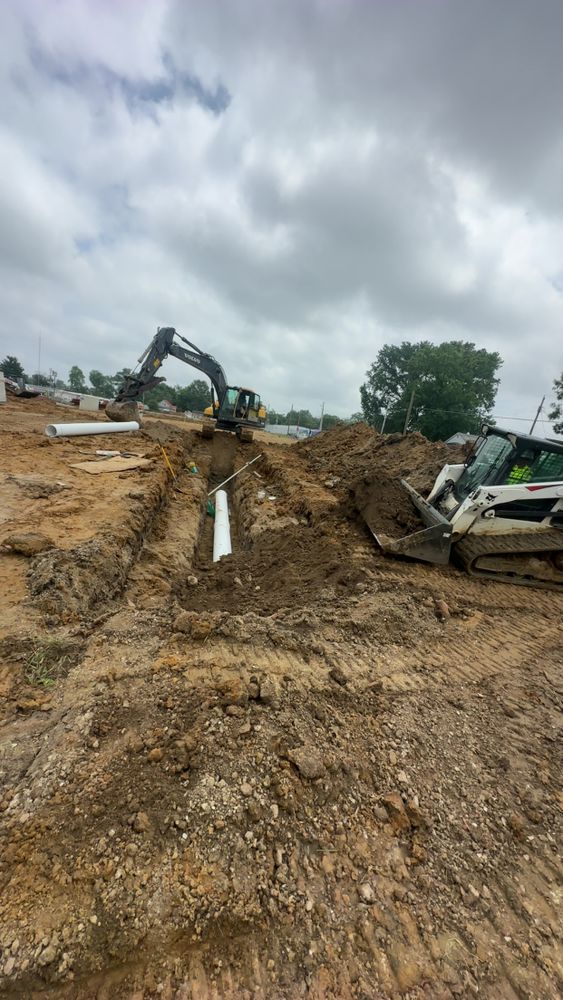 Excavating for Travis Excavating LLC in Olney,, IL