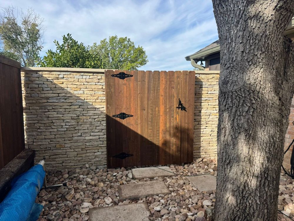 Fencing for Westside Fence and Stain in Plano, TX
