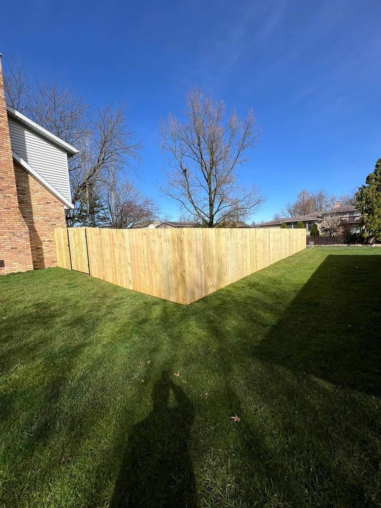 Fence Installation for Illinois Fence & outdoor co. in Kewanee, Illinois