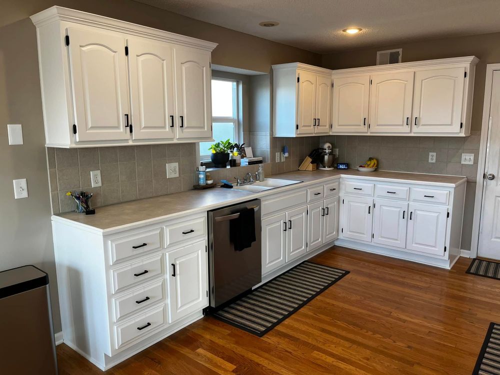 Interior Painting for Higgins Heartland Painting & Remodel in Grain Valley, MO