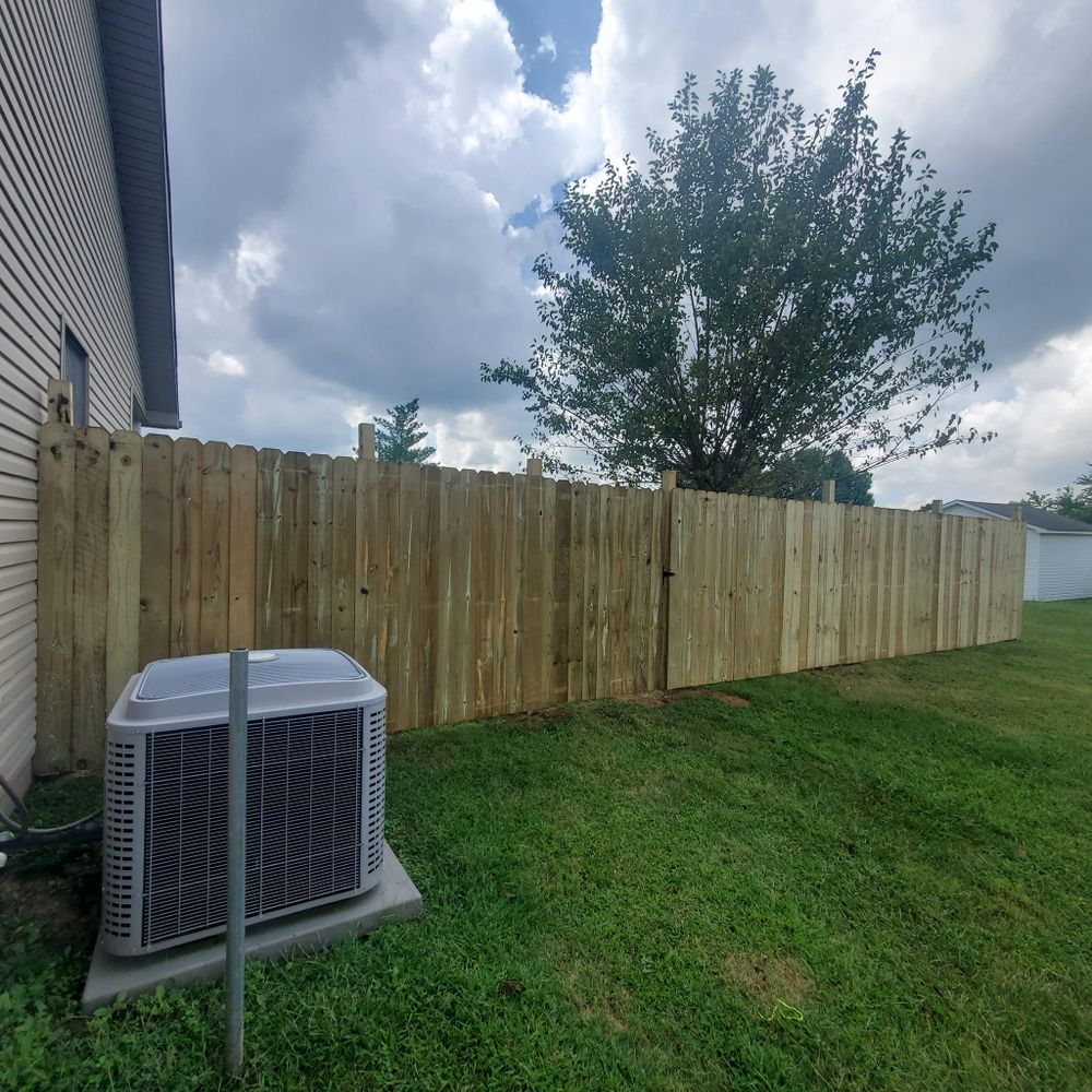 Johnston City Fence for Dead Tree General Contracting in Carbondale, Illinois