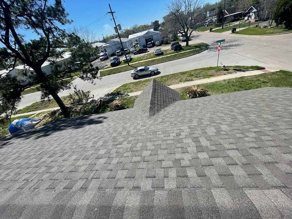 Roofing for Sanchez Roofing and Remodeling in Port Arthur, TX