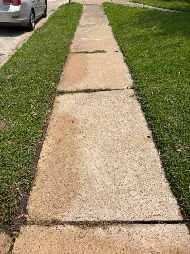 All Photos for Omen Exterior Cleaning LLC in Houston, TX