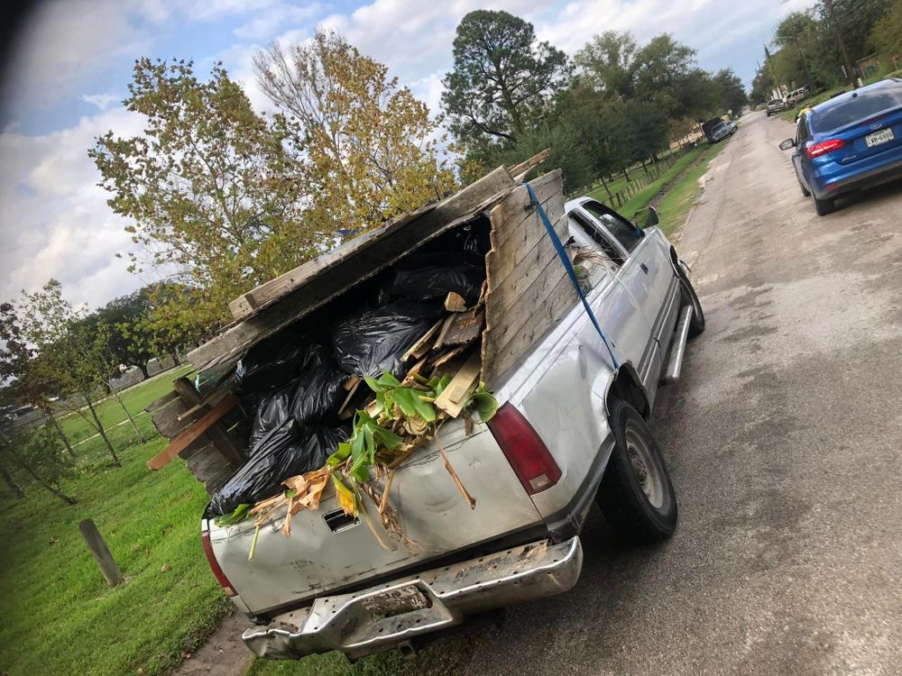 Appliance Removal for Outlaw Landscaping & Transport Company in Houston, TX