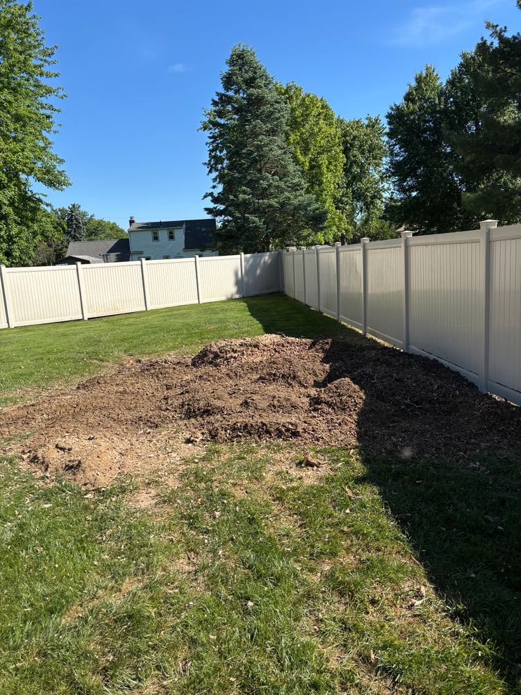 All Photos for Dean's Stump Removal in Youngstown, OH