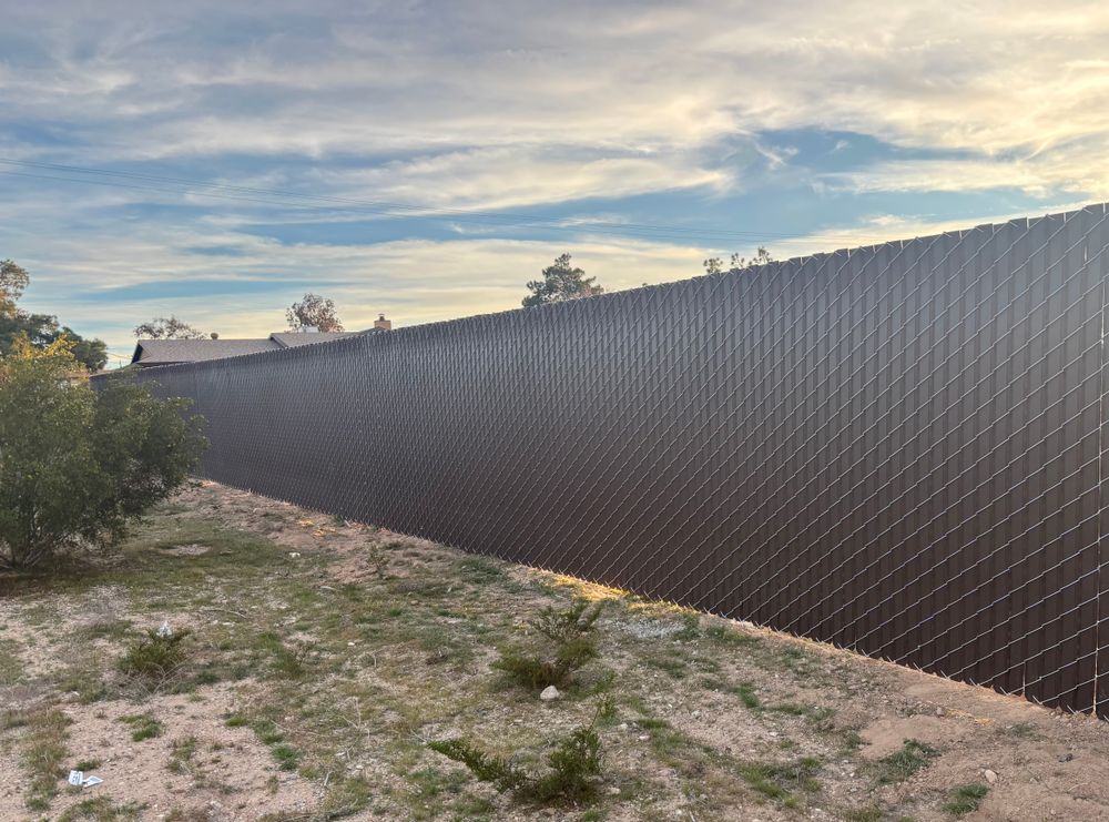 Fences for Ellis Fence CO in Barstow, CA