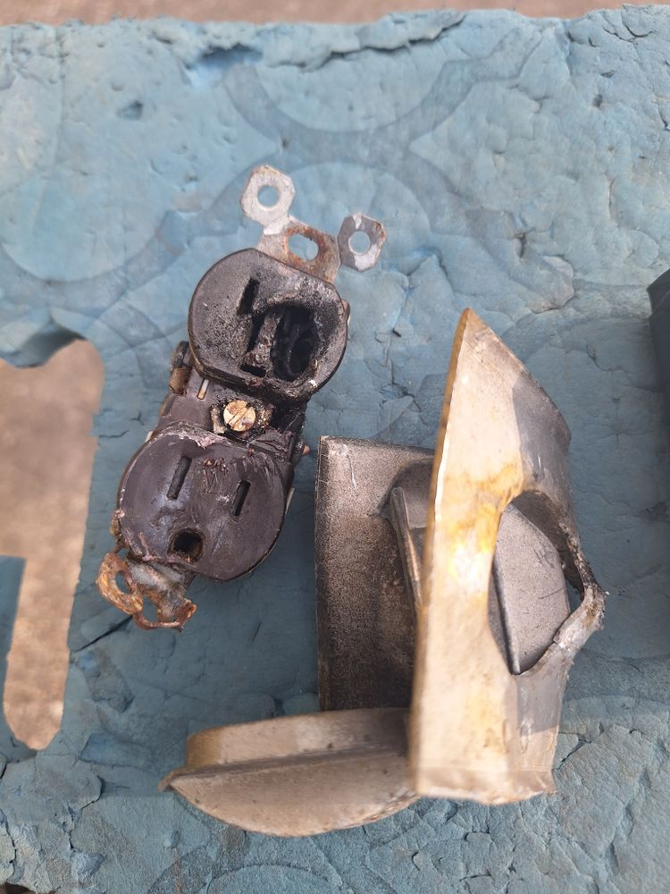 All Photos for Flash Gordon Electric LLC in Hope Mills, NC