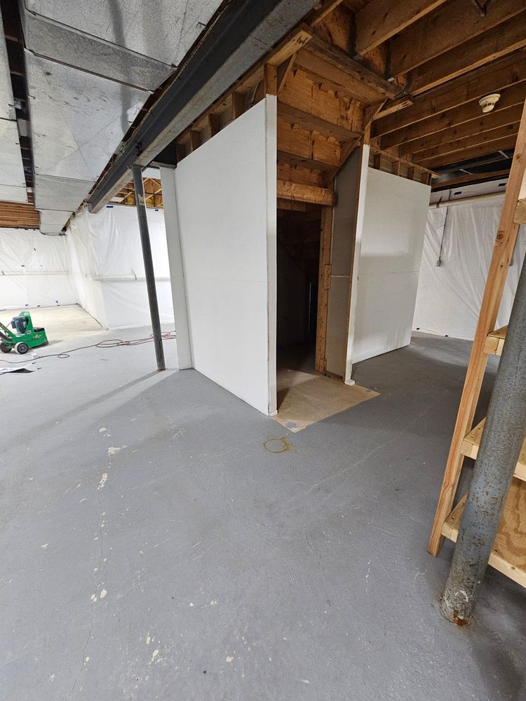 Floor Coating for Cascade Painting in Maple Glen, PA