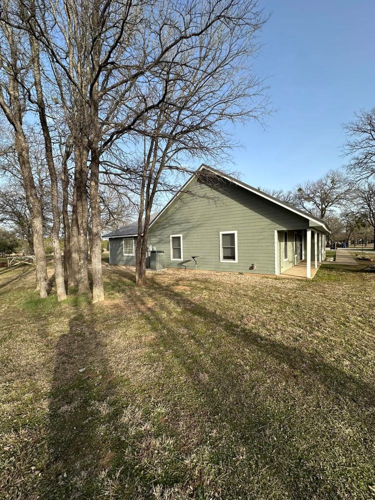 All Photos for Suarez Pro Flooring and Remodeling in Comanche, TX