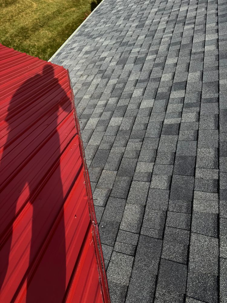 Roofing for Erie Builders & Construction in Sandusky, OH