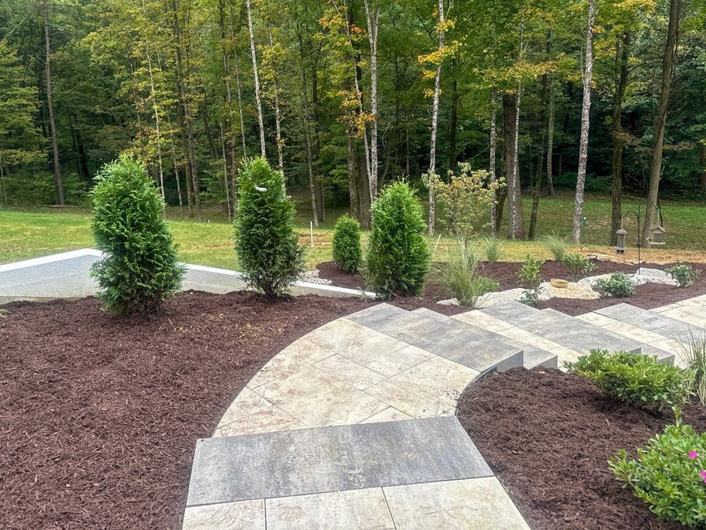 Landscaping for Lamb's Lawn Service & Landscaping in Floyds Knobs, IN