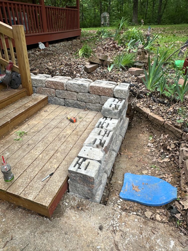 All Photos for Mayfield Landscaping in Staunton, IL