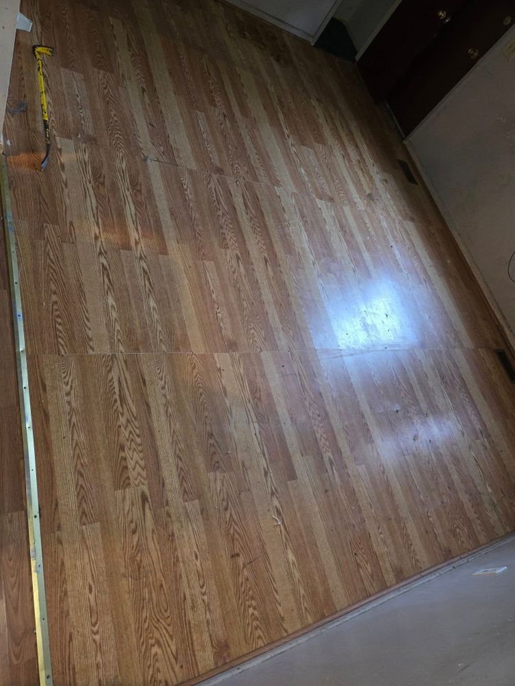 All Photos for Gunderson & Ranieri Remodeling & Rentals  in Columbia,  SC