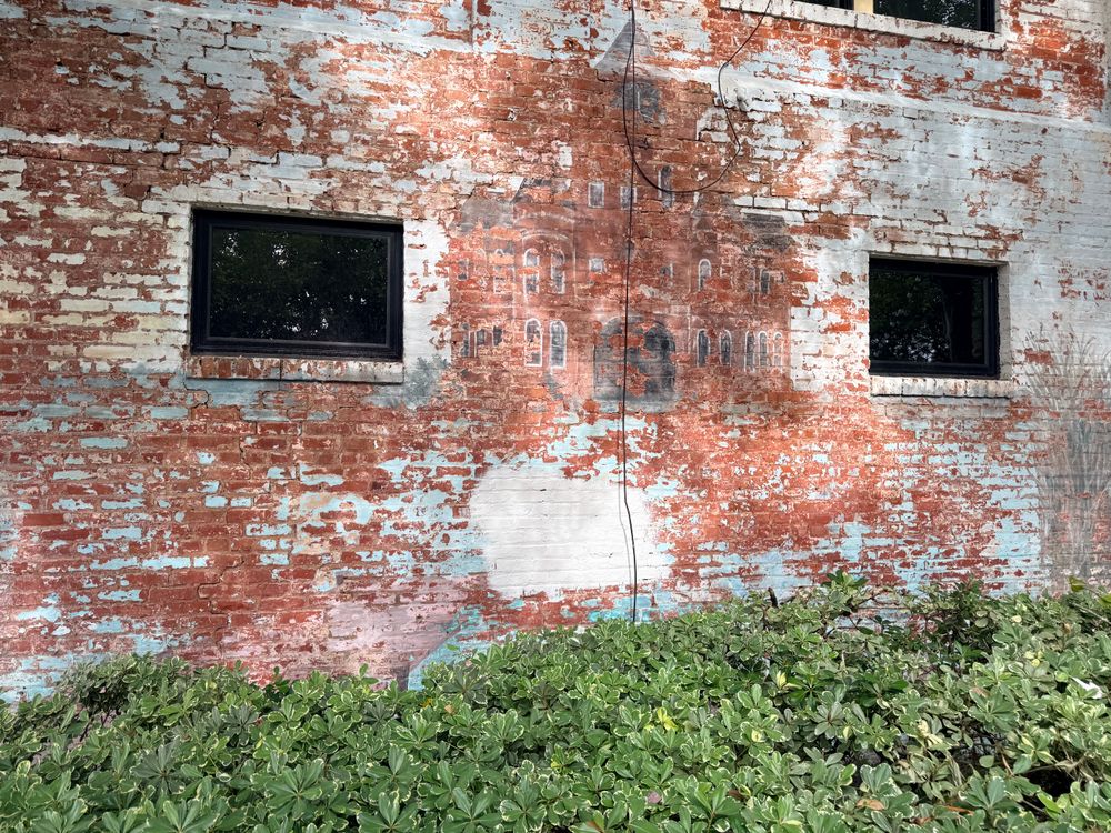 Exterior Makeovers for BAYOU BUILD & PAINT in Gonzales, LA