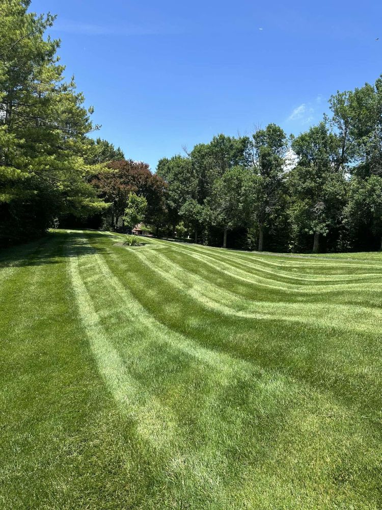 Lawn Care for Higgins landscaping LLC in West Jefferson, OH