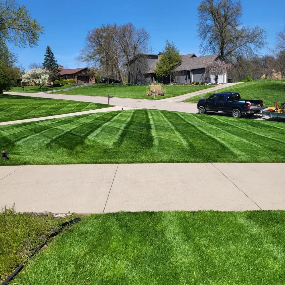 Lawn Care for Ryt's Landscaping LLC in Cincinnati, OH