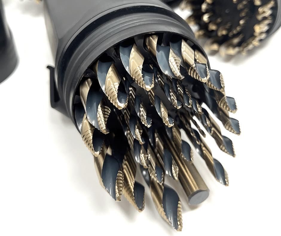 Fence Installation for Illinois Fence & Outdoors in Kewanee, IL