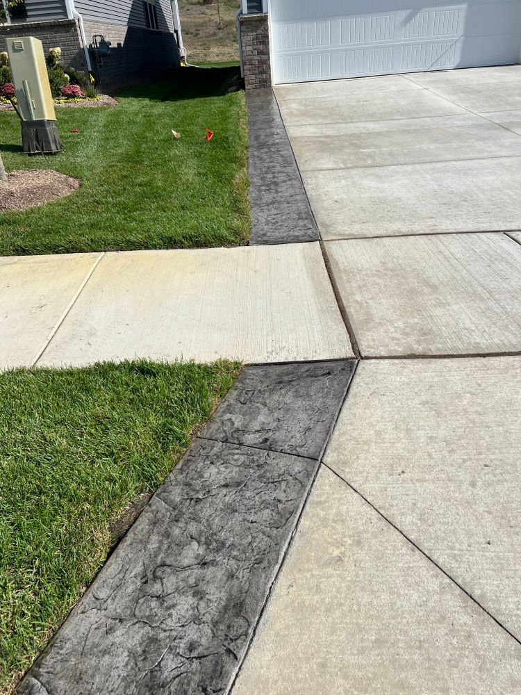 Driveway ribbons/ Add Ons for Ibarra Concrete Services LLC in Detroit, MI