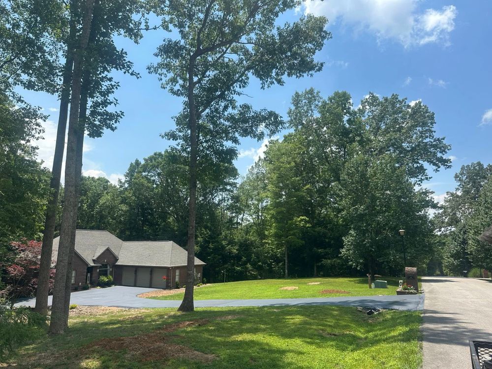 Asphalt for Metzler Paving and Sealcoating in Jacksboro, TN