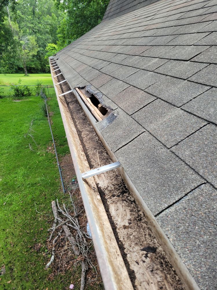 All Photos for Squeaky Clean Windows Gutters & More in Hoover, AL