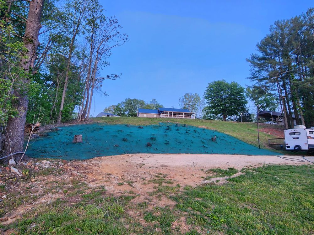 Landscaping for Southern Kentucky Hydroseeding LLC in Glasgow, KY