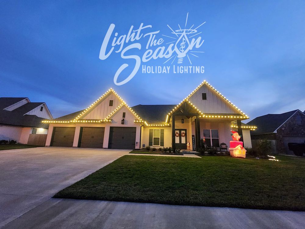 All Photos for Light the Season in Lafayette Parish,  LA