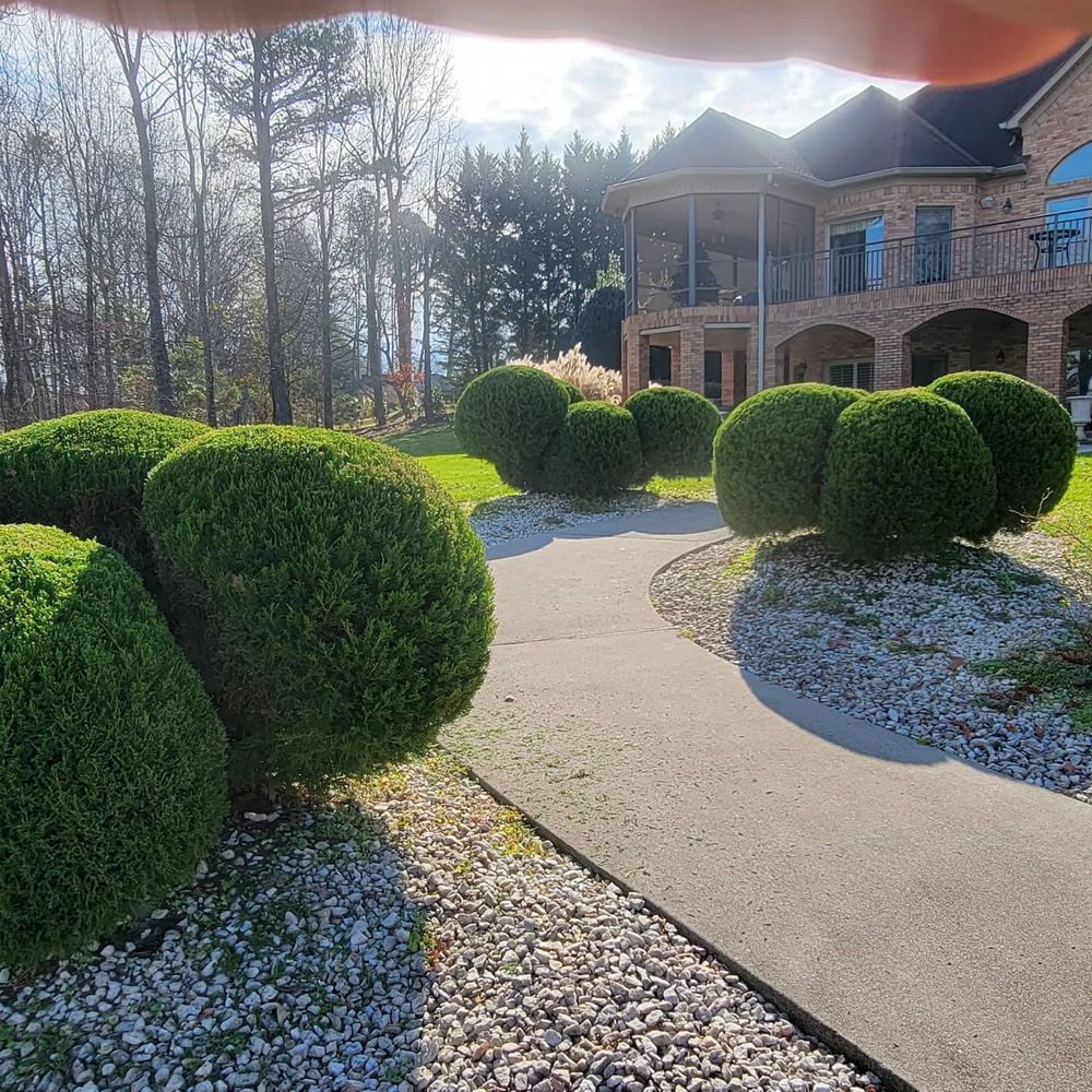 All Photos for Great Lakes Lawn & Landscape in knoxville, TN