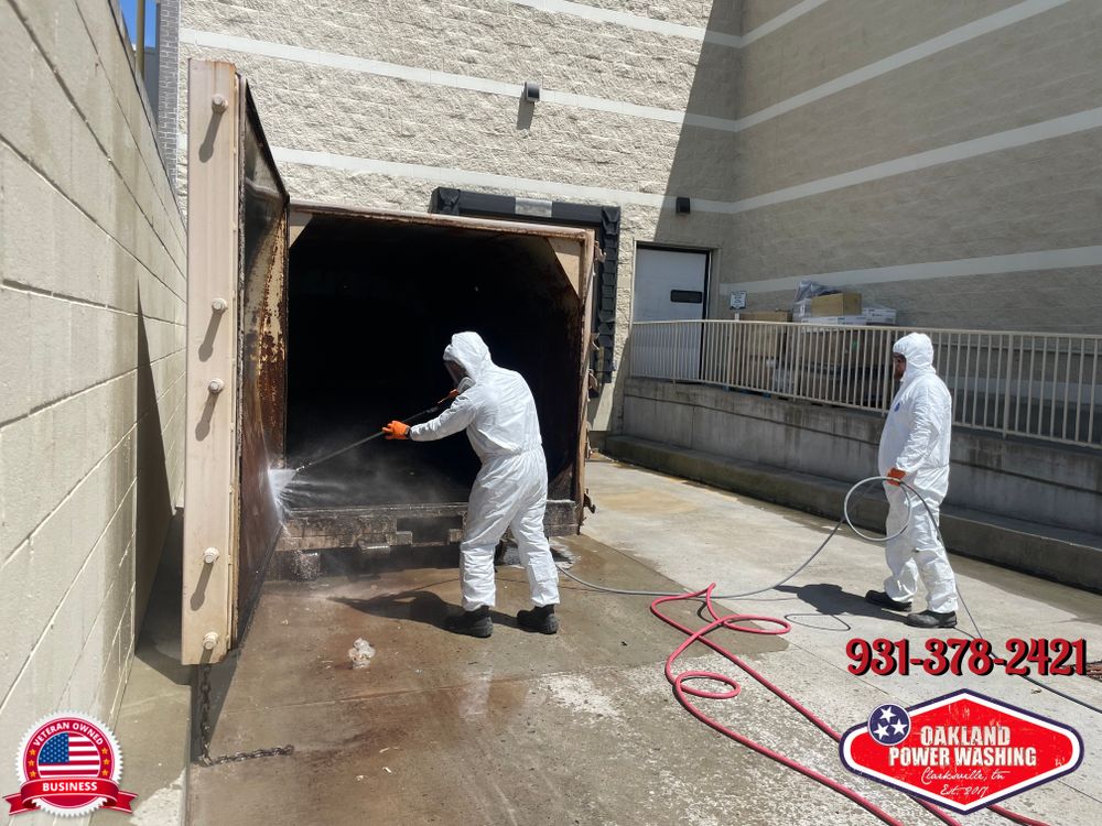 House and Roof Softwash for Oakland Power Washing in Clarksville, TN