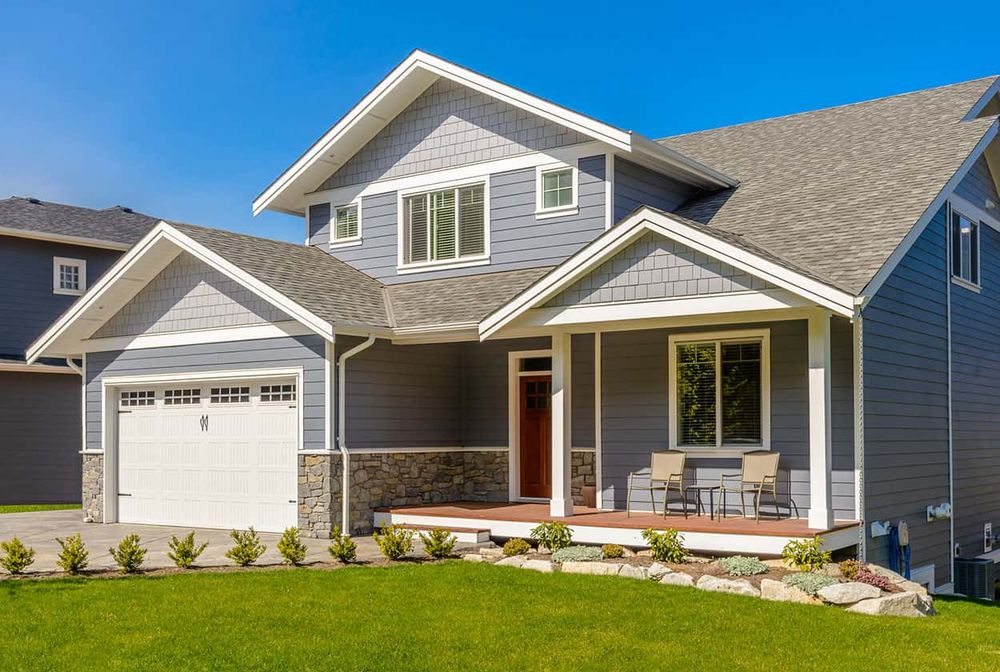 Transform your home with our expert siding service, offering durable and aesthetically pleasing solutions to vinyl siding houses, enhancing curb appeal and providing superior protection against the elements. for Son Construction in San Antonio, TX