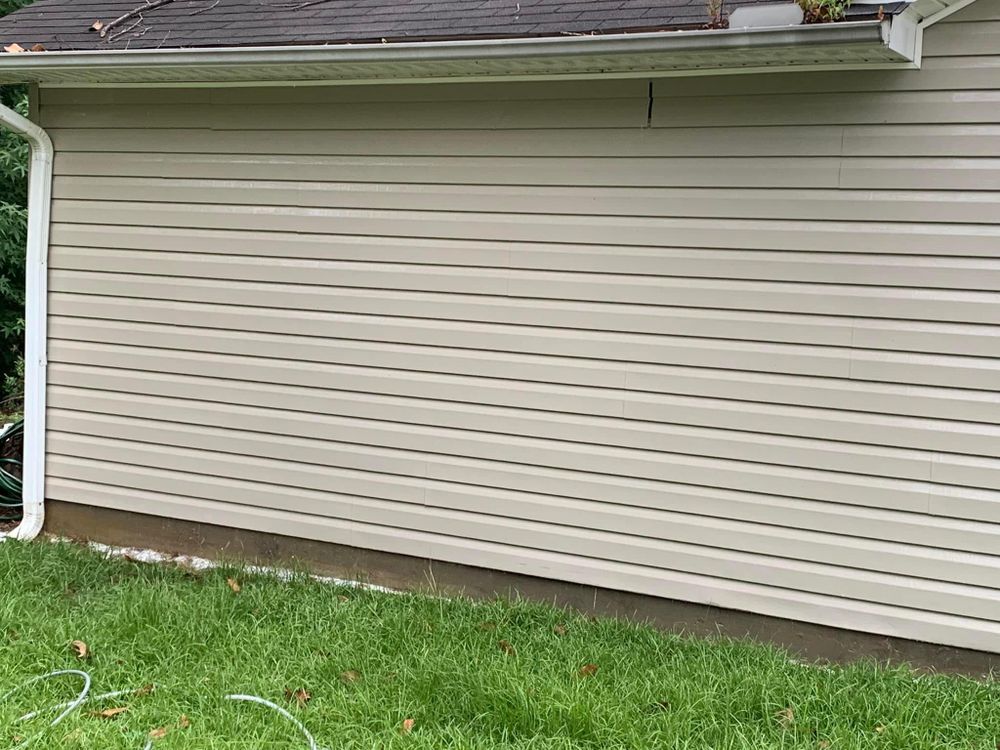 All Photos for X-Stream Pressure Washing and Roof Cleaning in Sandersville, GA