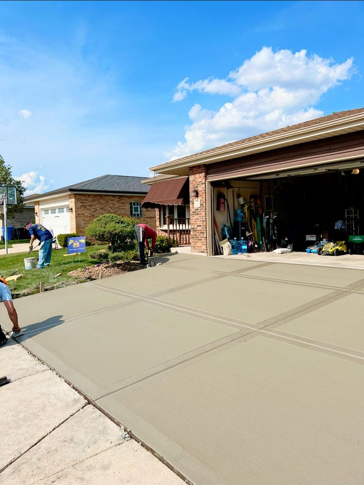   Concrete for Luna Dynasty Concrete in Chicago, IL